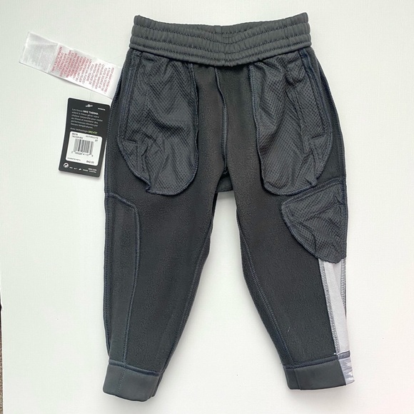 NWT Dark Gray Nike Therma Dri-Fit Toddler Boy Pants - Picture 6 of 8